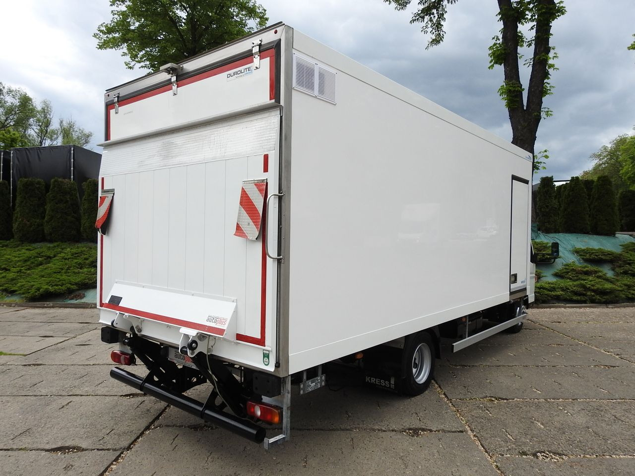 MITSUBISHI CANTER FUSO 7C15 REGRIGERATOR BOX -4*C LIFT POWER SUPPLY 230V AIR CONDITIONING AUTOMATIC TRANSMISSION 150HP - مبردة شاحنة: صور 3 MITSUBISHI CANTER FUSO 7C15 REGRIGERATOR BOX -4*C LIFT POWER SUPPLY 230V AIR CONDITIONING AUTOMATIC TRANSMISSION 150HP - مبردة شاحنة: صور 3