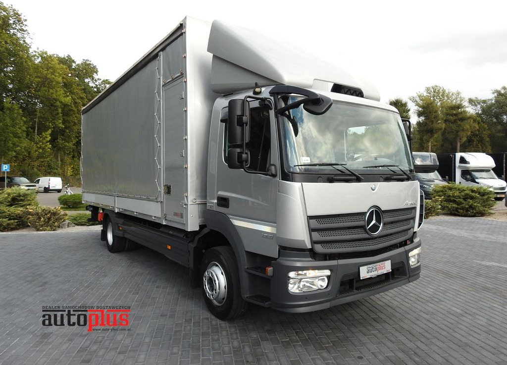 Mercedes-Benz ATEGO 1221 PRITSCHE PLANE AUFZUG 16 PALETTEN - شاحنة ستارة: صور 1 Mercedes-Benz ATEGO 1221 PRITSCHE PLANE AUFZUG 16 PALETTEN - شاحنة ستارة: صور 1