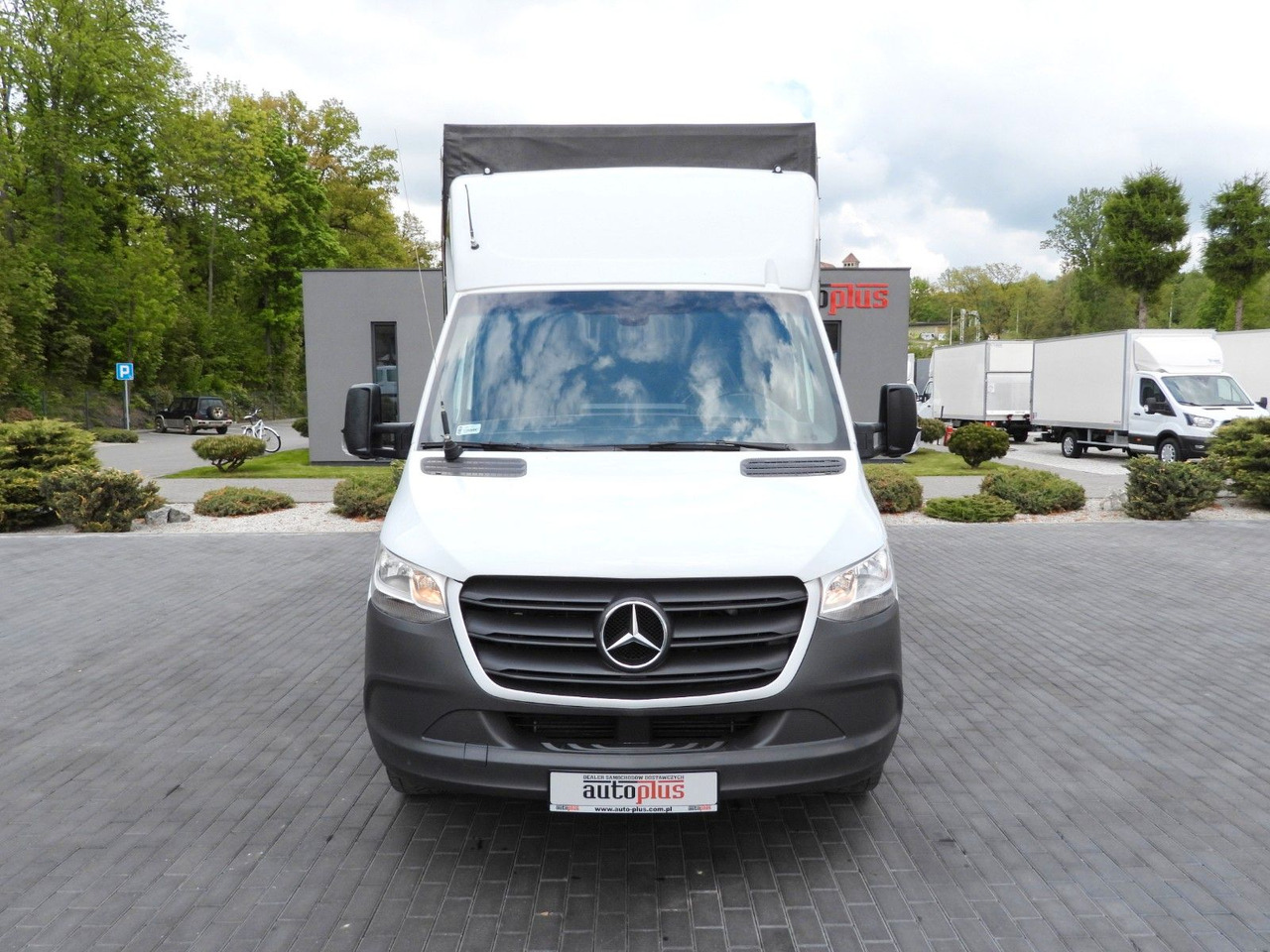 Mercedes-Benz SPRINTER 316 PRITSCHE PLANE AUFZUG 8 PALETTEN - الشاحنات الصغيرة ستائر, الشاحنات الصغيرة كابينة مزدوجة: صور 5 Mercedes-Benz SPRINTER 316 PRITSCHE PLANE AUFZUG 8 PALETTEN - الشاحنات الصغيرة ستائر, الشاحنات الصغيرة كابينة مزدوجة: صور 5