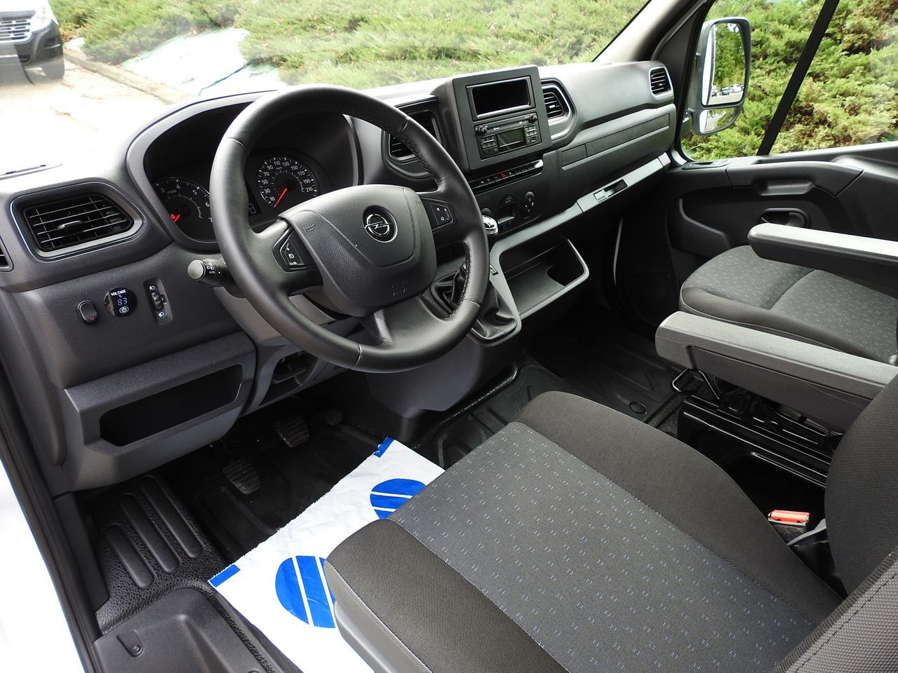 OPEL MOVANO - الشاحنات الصغيرة ستائر: صور 2 OPEL MOVANO - الشاحنات الصغيرة ستائر: صور 2