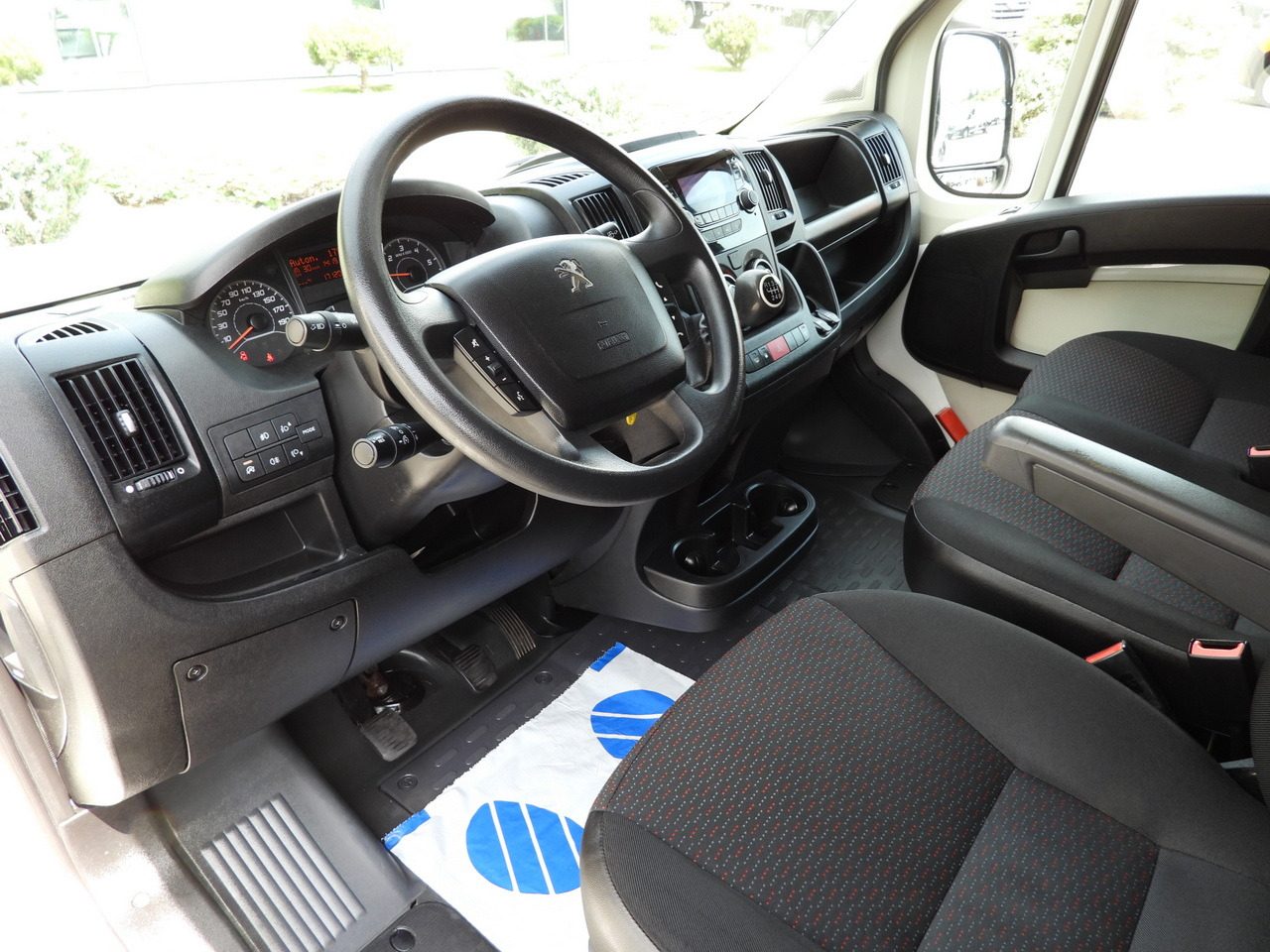 PEUGEOT BOXER REFRIGERATOR VAN -10*C CRUISE CONTROL AIR CONDITIONING 130HP - الشاحنات الصغيرة المبردة: صور 2 PEUGEOT BOXER REFRIGERATOR VAN -10*C CRUISE CONTROL AIR CONDITIONING 130HP - الشاحنات الصغيرة المبردة: صور 2