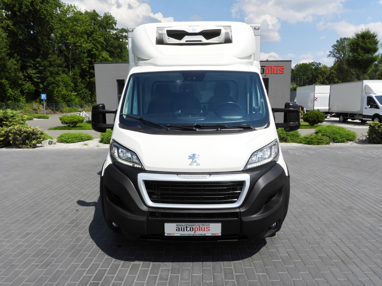 PEUGEOT BOXER REGRIGERATOR BOX 0*C 8 PALLETS CRUISE CONTROL LED LIGHTS AIR CONDITIONING 165HP - الشاحنات الصغيرة المبردة: صور 5 PEUGEOT BOXER REGRIGERATOR BOX 0*C 8 PALLETS CRUISE CONTROL LED LIGHTS AIR CONDITIONING 165HP - الشاحنات الصغيرة المبردة: صور 5