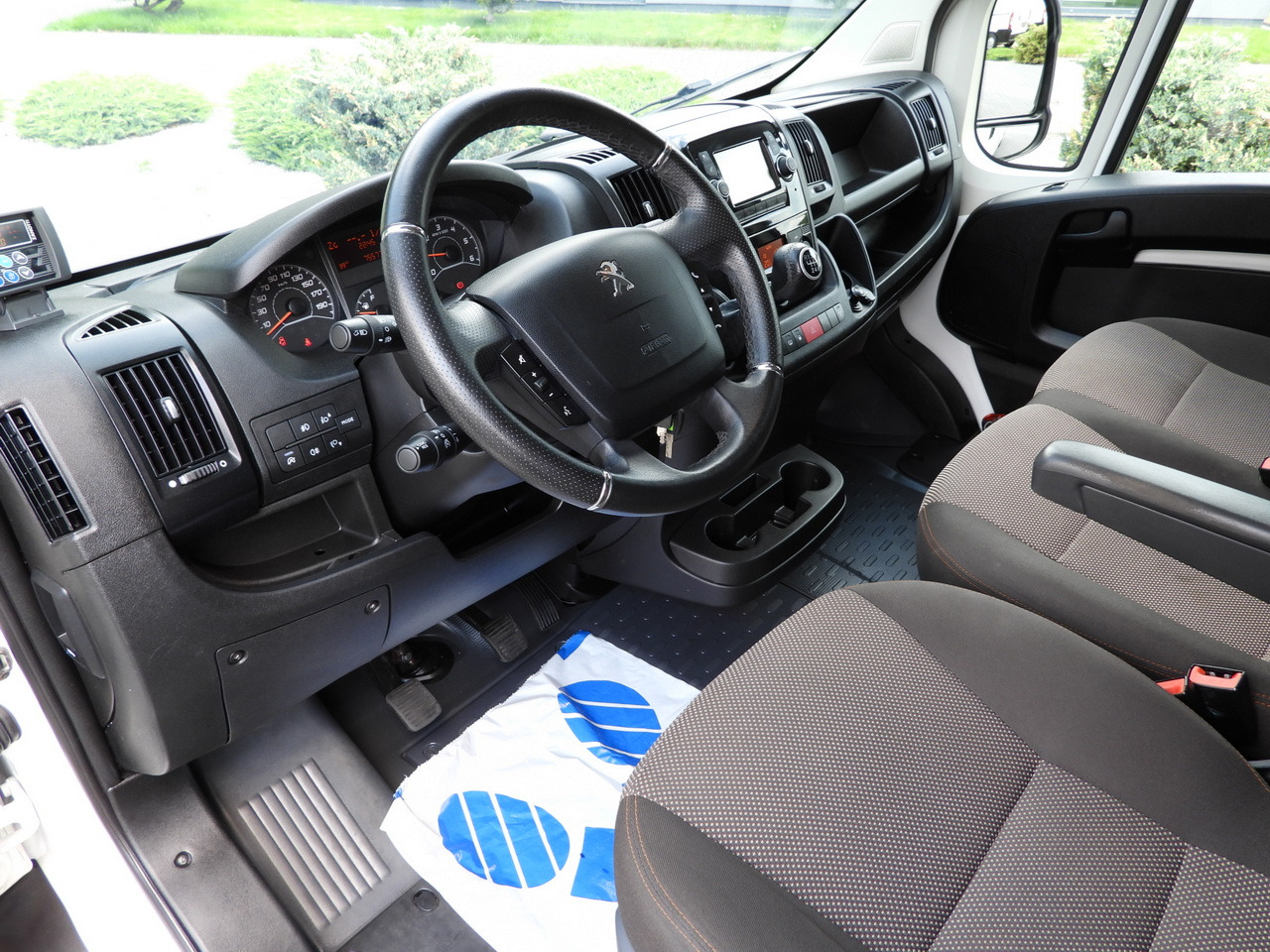 PEUGEOT BOXER REGRIGERATOR BOX 0*C 8 PALLETS CRUISE CONTROL LED LIGHTS AIR CONDITIONING 165HP - الشاحنات الصغيرة المبردة: صور 2 PEUGEOT BOXER REGRIGERATOR BOX 0*C 8 PALLETS CRUISE CONTROL LED LIGHTS AIR CONDITIONING 165HP - الشاحنات الصغيرة المبردة: صور 2