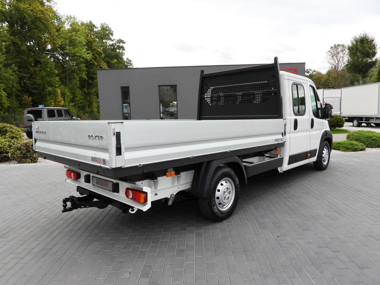 PEUGEOT BOXER STAKE BODY DOUBLE CABIN DOKA 7 SEATS CRUISE CONTROL AIR CONDITIONING 140HP - الشاحنات الصغيرة كابينة مزدوجة: صور 3 PEUGEOT BOXER STAKE BODY DOUBLE CABIN DOKA 7 SEATS CRUISE CONTROL AIR CONDITIONING 140HP - الشاحنات الصغيرة كابينة مزدوجة: صور 3