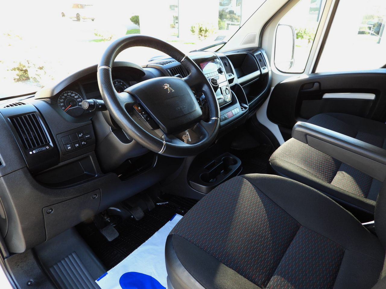 PEUGEOT BOXER TARPAULIN 10 PALLETS WEBASTO LED LIGHTS PNEUMATICS AIR CONDITIONING 165HP - الشاحنات الصغيرة ستائر: صور 2 PEUGEOT BOXER TARPAULIN 10 PALLETS WEBASTO LED LIGHTS PNEUMATICS AIR CONDITIONING 165HP - الشاحنات الصغيرة ستائر: صور 2