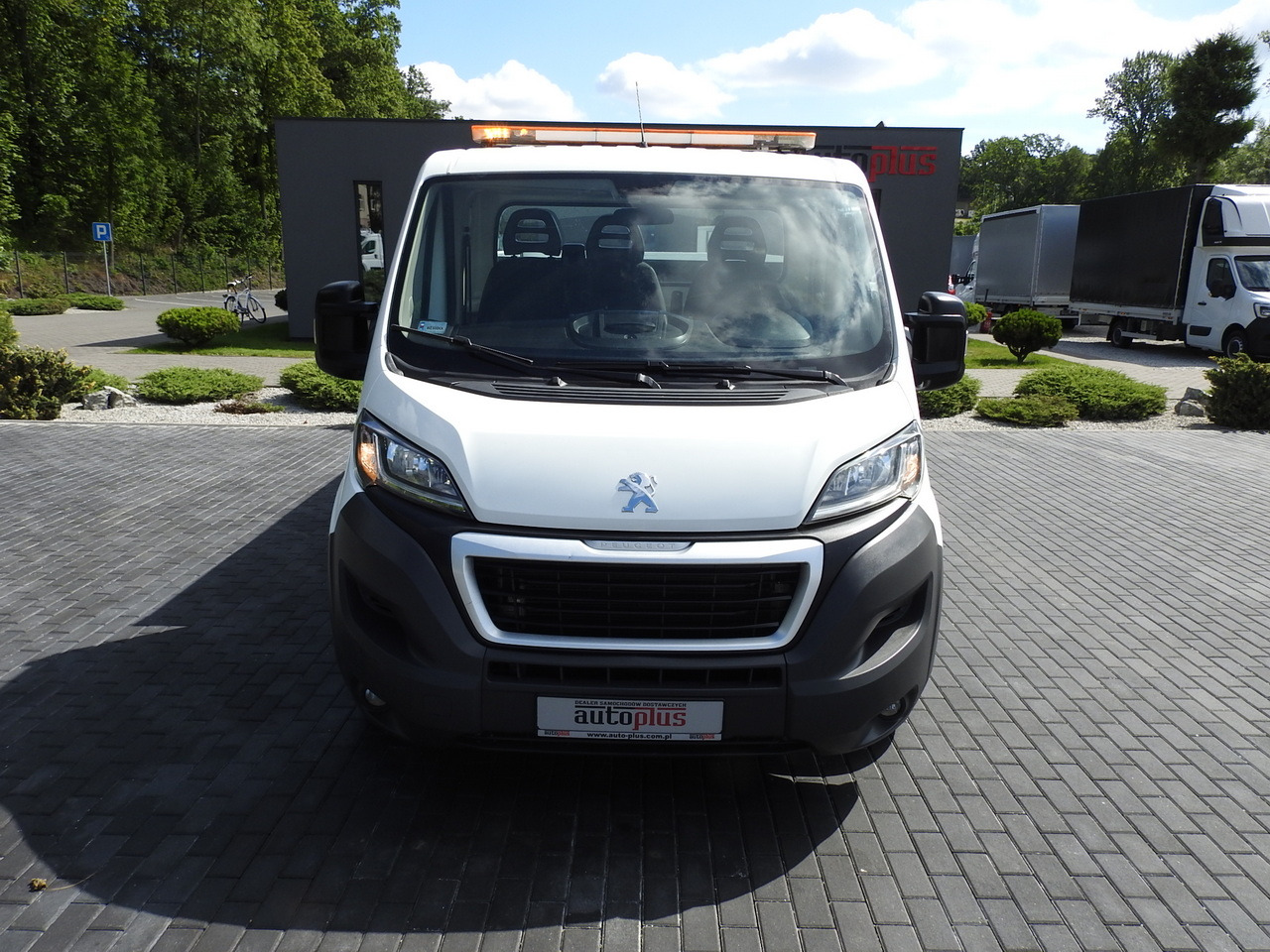 PEUGEOT BOXER THREE-WAY TIPPER AIR CONDITIONING 130HP - قلاب صغير: صور 5 PEUGEOT BOXER THREE-WAY TIPPER AIR CONDITIONING 130HP - قلاب صغير: صور 5