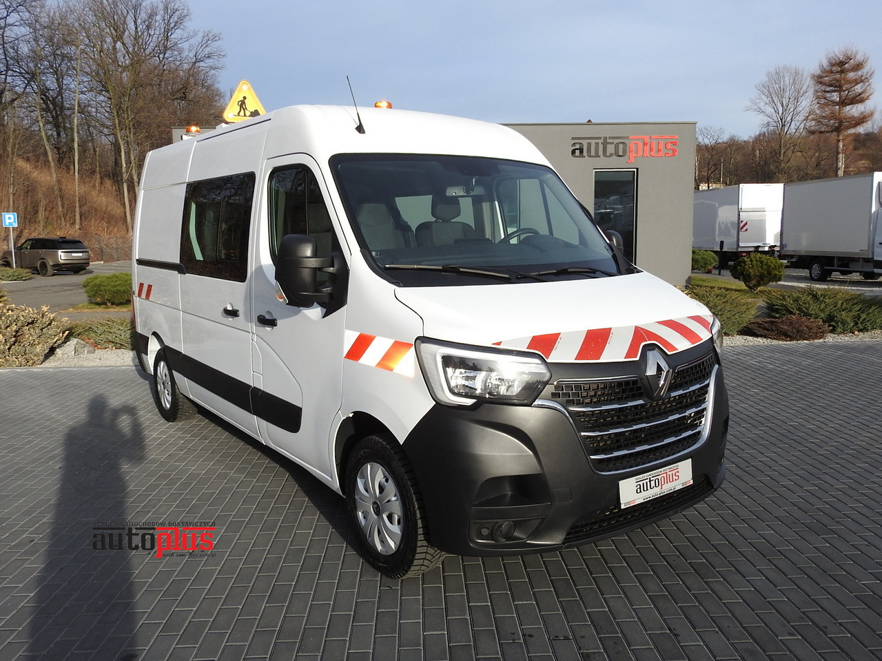 RENAULT MASTER BOX DELIVERY VAN 7 SEATS CRUISE CONTROL AIR CONDITIONING LED LIGHTS 135HP - الشاحنات الصغيرة: صور 1 RENAULT MASTER BOX DELIVERY VAN 7 SEATS CRUISE CONTROL AIR CONDITIONING LED LIGHTS 135HP - الشاحنات الصغيرة: صور 1