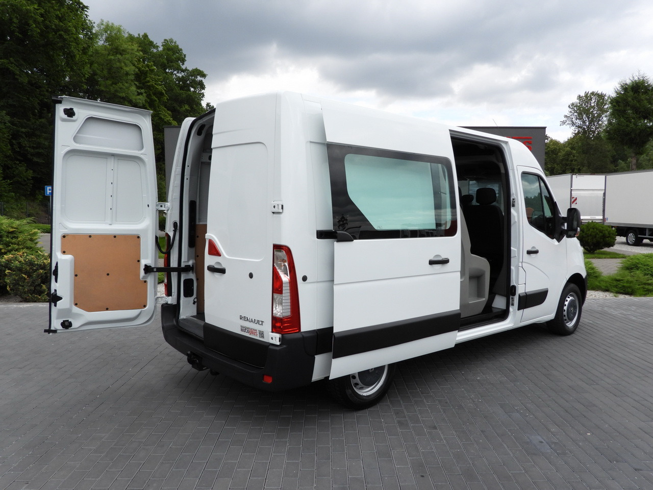 RENAULT MASTER CRUISE CONTROL AIR CONDITIONING 110HP - الشاحنات الصغيرة: صور 3 RENAULT MASTER CRUISE CONTROL AIR CONDITIONING 110HP - الشاحنات الصغيرة: صور 3