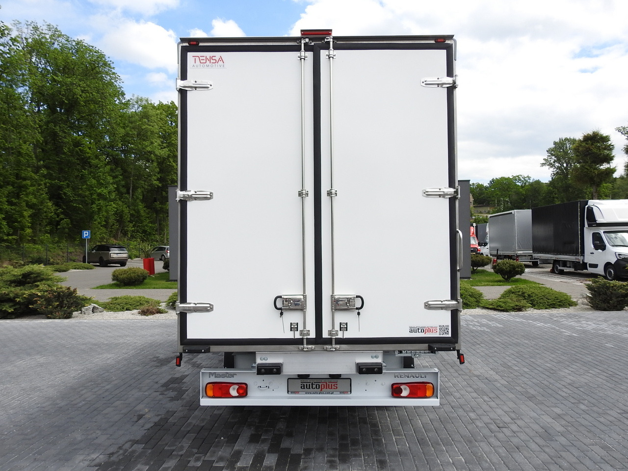 تأجير RENAULT MASTER NEW REGRIGERATOR BOX -10*C 8 PALLETS CRUISE CONTROL AIR CONDITIONING LED LIGHTS GUARANTEE  165HP RENAULT MASTER NEW REGRIGERATOR BOX -10*C 8 PALLETS CRUISE CONTROL AIR CONDITIONING LED LIGHTS GUARANTEE  165HP: صور 11