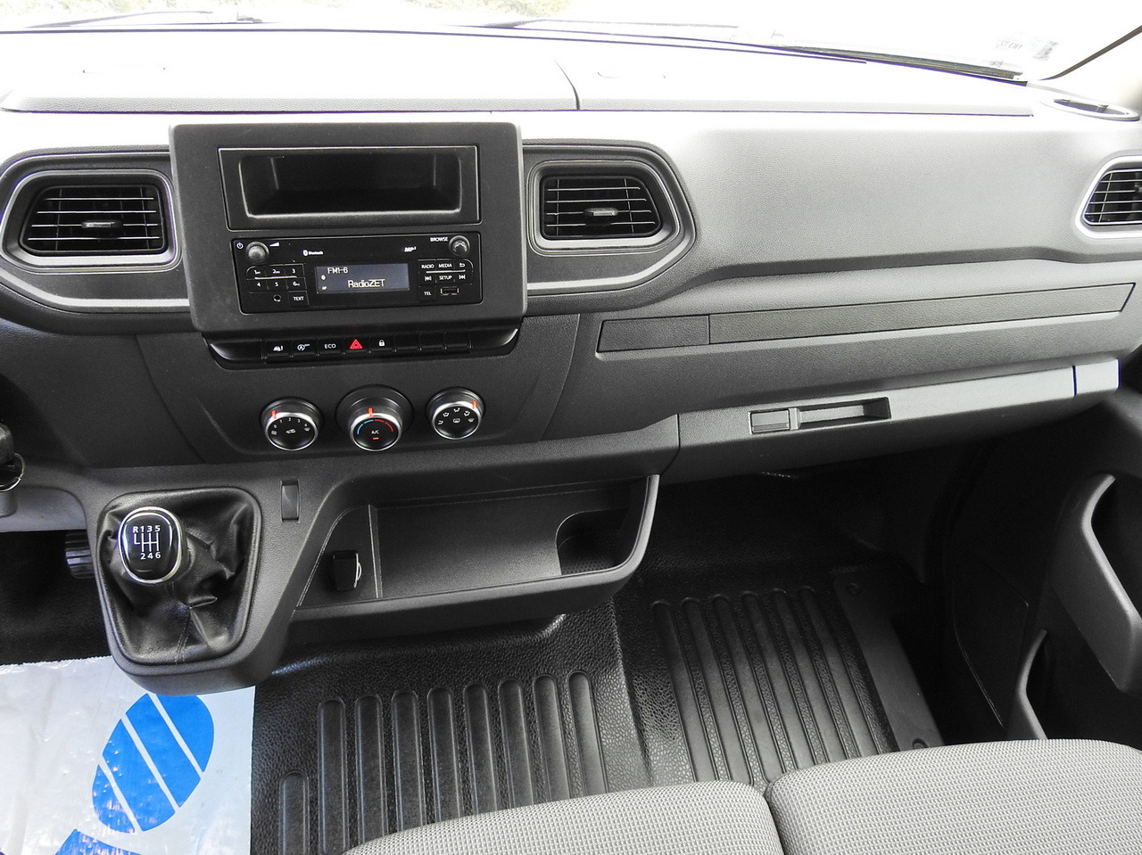 الشاحنات الصغيرة المبردة RENAULT MASTER  REGRIGERATOR BOX 0*C LED LIGHTS AIR CONDITIONING  145HP: صور 31