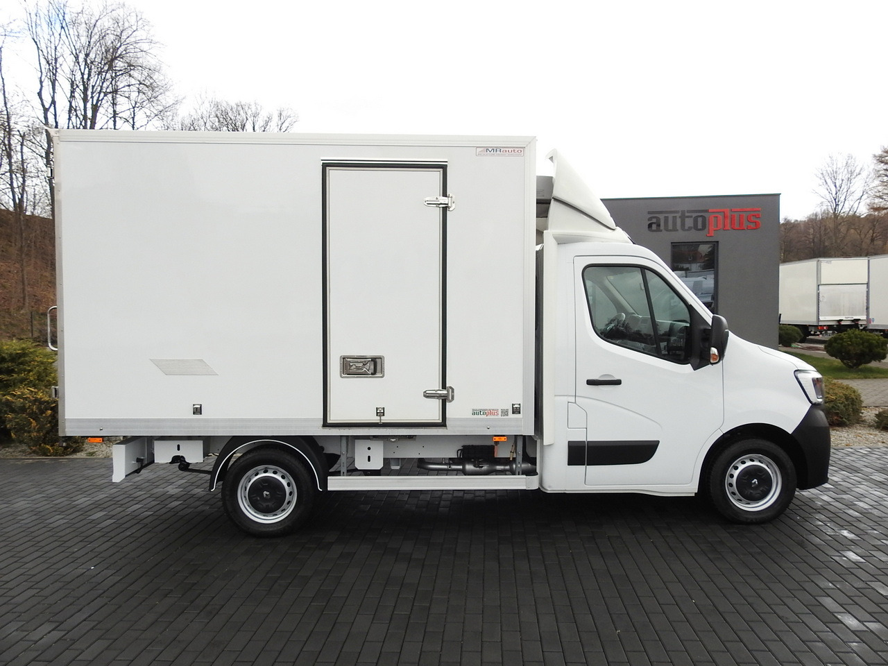 الشاحنات الصغيرة المبردة RENAULT MASTER  REGRIGERATOR BOX 0*C LED LIGHTS AIR CONDITIONING  145HP: صور 7