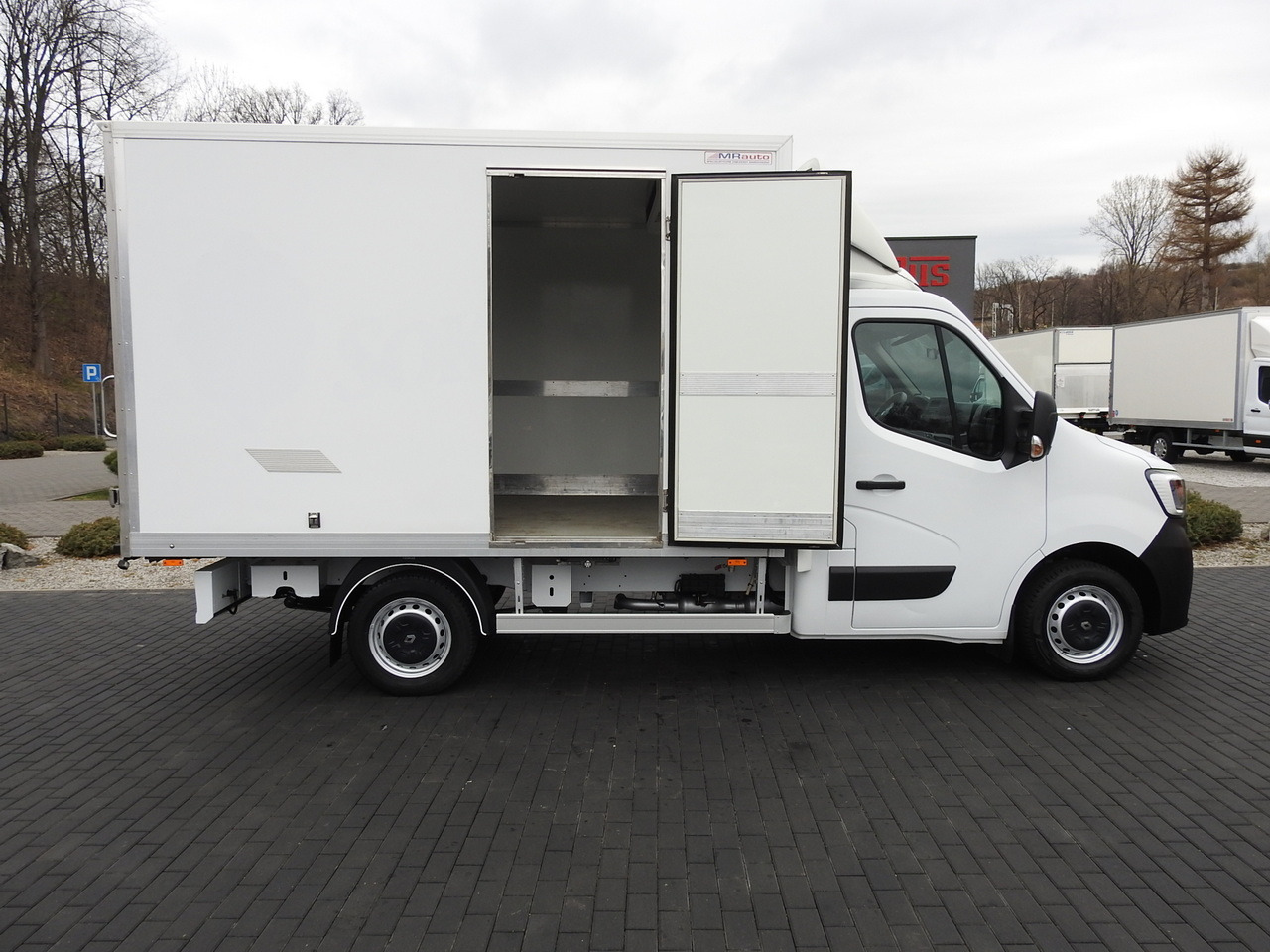 الشاحنات الصغيرة المبردة RENAULT MASTER  REGRIGERATOR BOX 0*C LED LIGHTS AIR CONDITIONING  145HP: صور 8