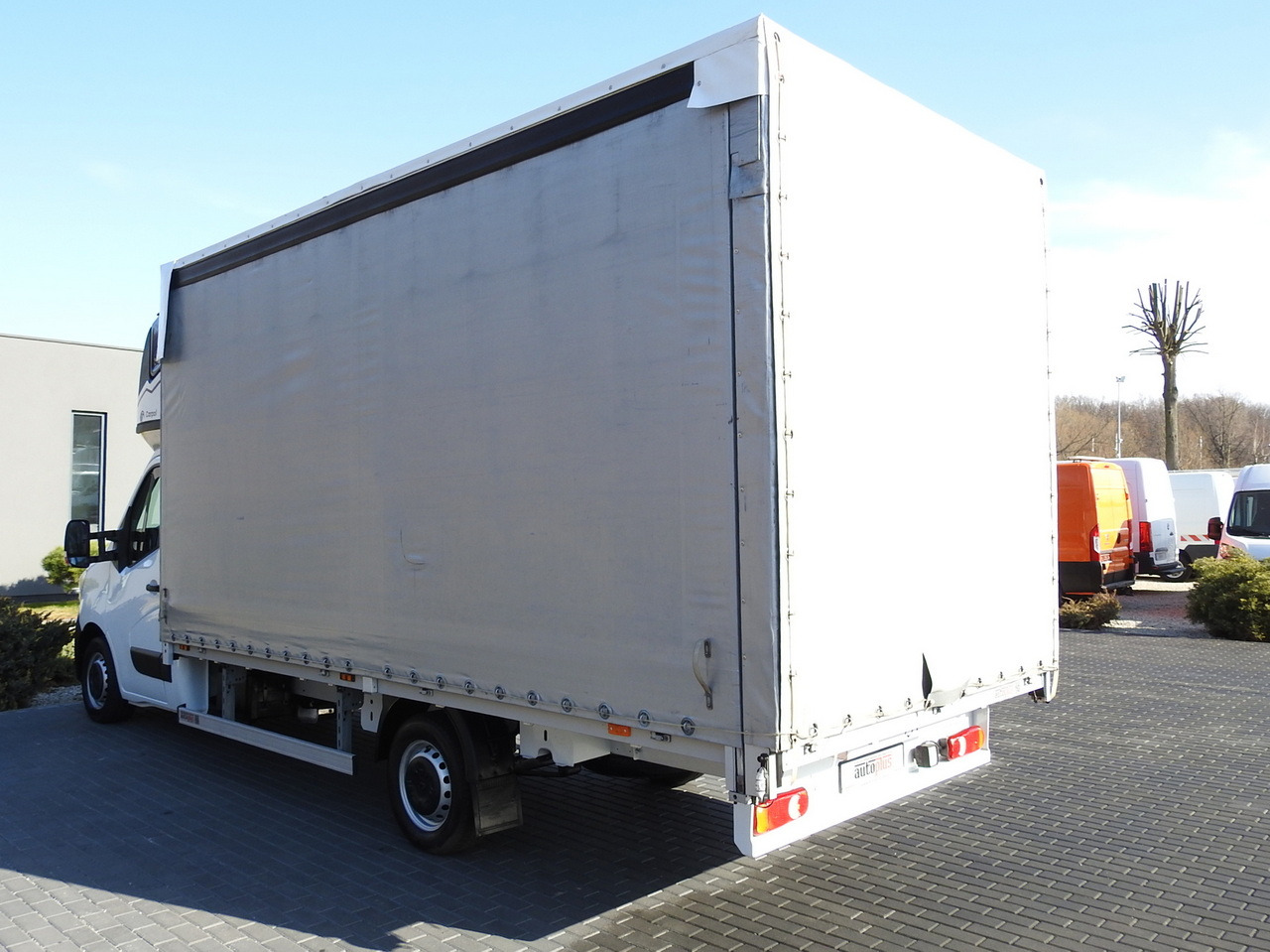 تأجير RENAULT MASTER  TARPAULIN 10 PALLETS WEBASTO CRUISE CONTROL LED LIGHTS PNEUMATICS AIR CONDITIONING  165HP RENAULT MASTER  TARPAULIN 10 PALLETS WEBASTO CRUISE CONTROL LED LIGHTS PNEUMATICS AIR CONDITIONING  165HP: صور 10