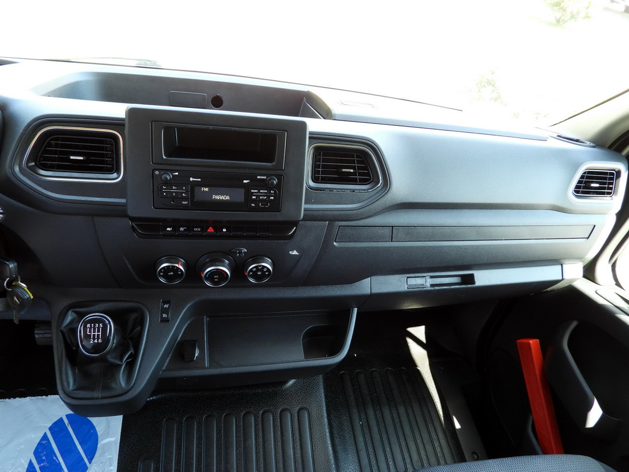 تأجير RENAULT MASTER  TARPAULIN 10 PALLETS WEBASTO CRUISE CONTROL LED LIGHTS PNEUMATICS AIR CONDITIONING  165HP RENAULT MASTER  TARPAULIN 10 PALLETS WEBASTO CRUISE CONTROL LED LIGHTS PNEUMATICS AIR CONDITIONING  165HP: صور 30