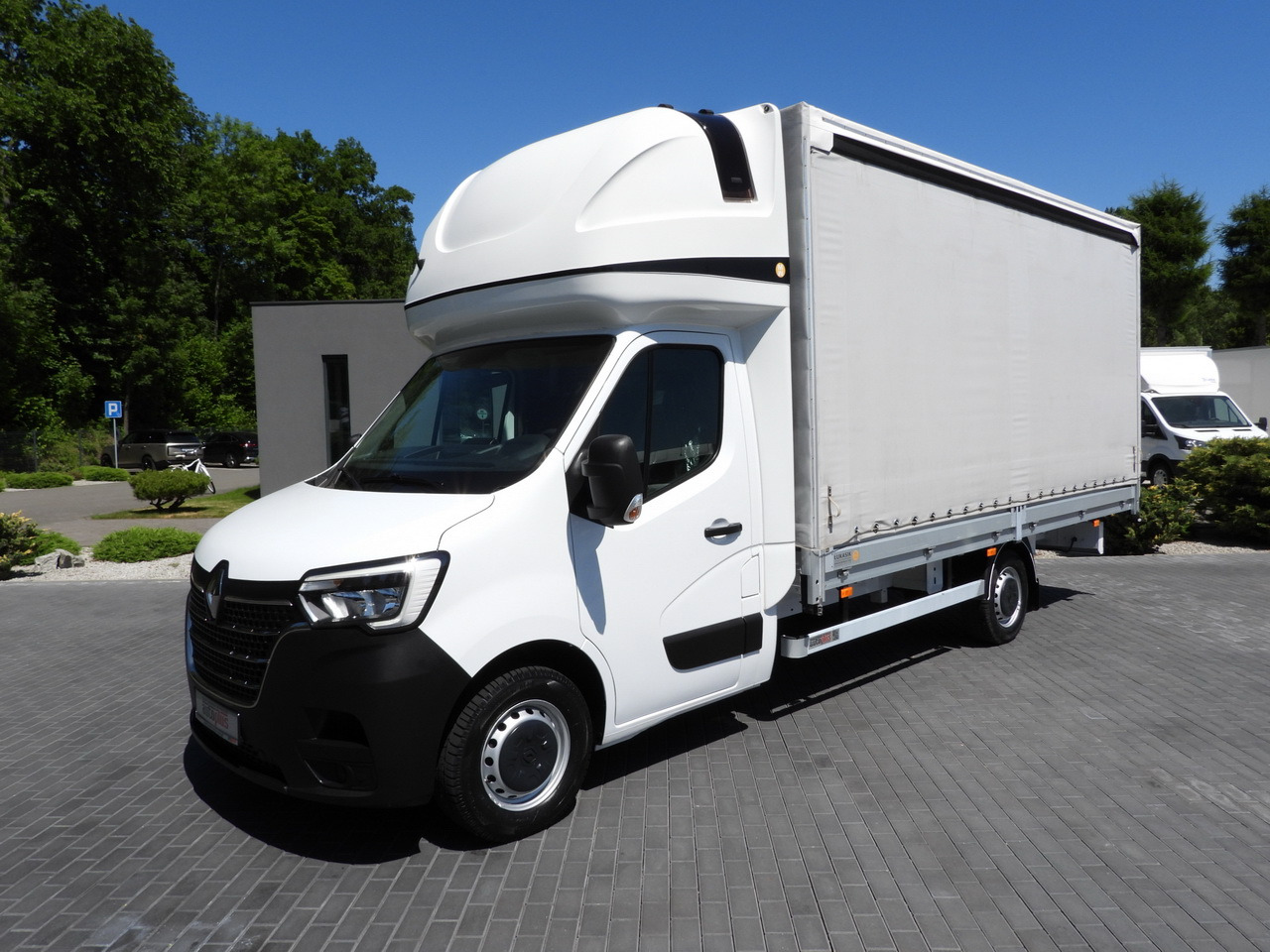 تأجير RENAULT MASTER  TARPAULIN 10 PALLETS WEBASTO CRUISE CONTROL LED LIGHTS PNEUMATICS AIR CONDITIONING  165HP RENAULT MASTER  TARPAULIN 10 PALLETS WEBASTO CRUISE CONTROL LED LIGHTS PNEUMATICS AIR CONDITIONING  165HP: صور 21