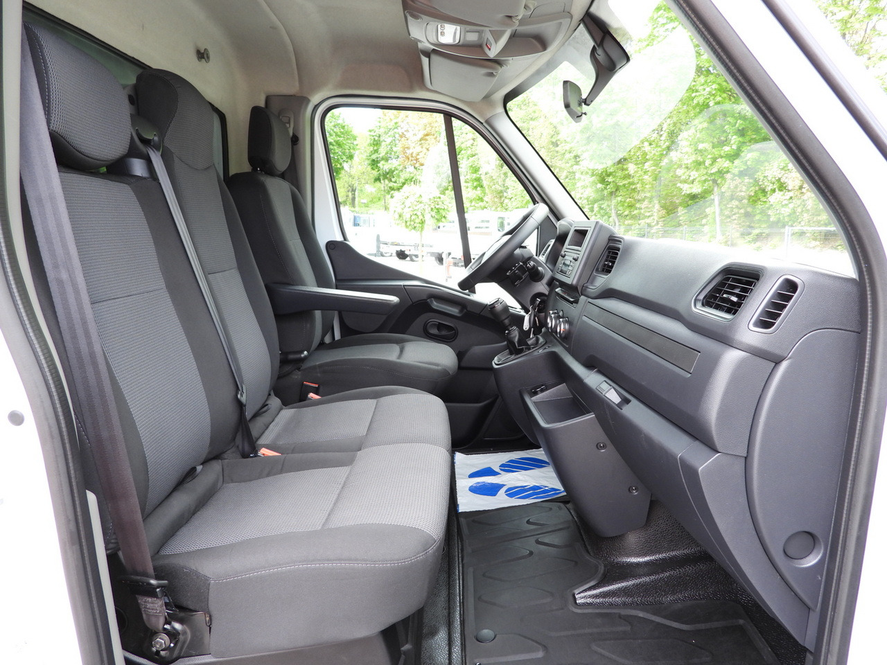 الشاحنات الصغيرة ستائر RENAULT MASTER TARPAULIN 10 PALLETS WEBASTO CRUISE CONTROL LED LIGHTS PNEUMATICS AIR CONDITIONING 165HP: صور 42 الشاحنات الصغيرة ستائر RENAULT MASTER TARPAULIN 10 PALLETS WEBASTO CRUISE CONTROL LED LIGHTS PNEUMATICS AIR CONDITIONING 165HP: صور 42