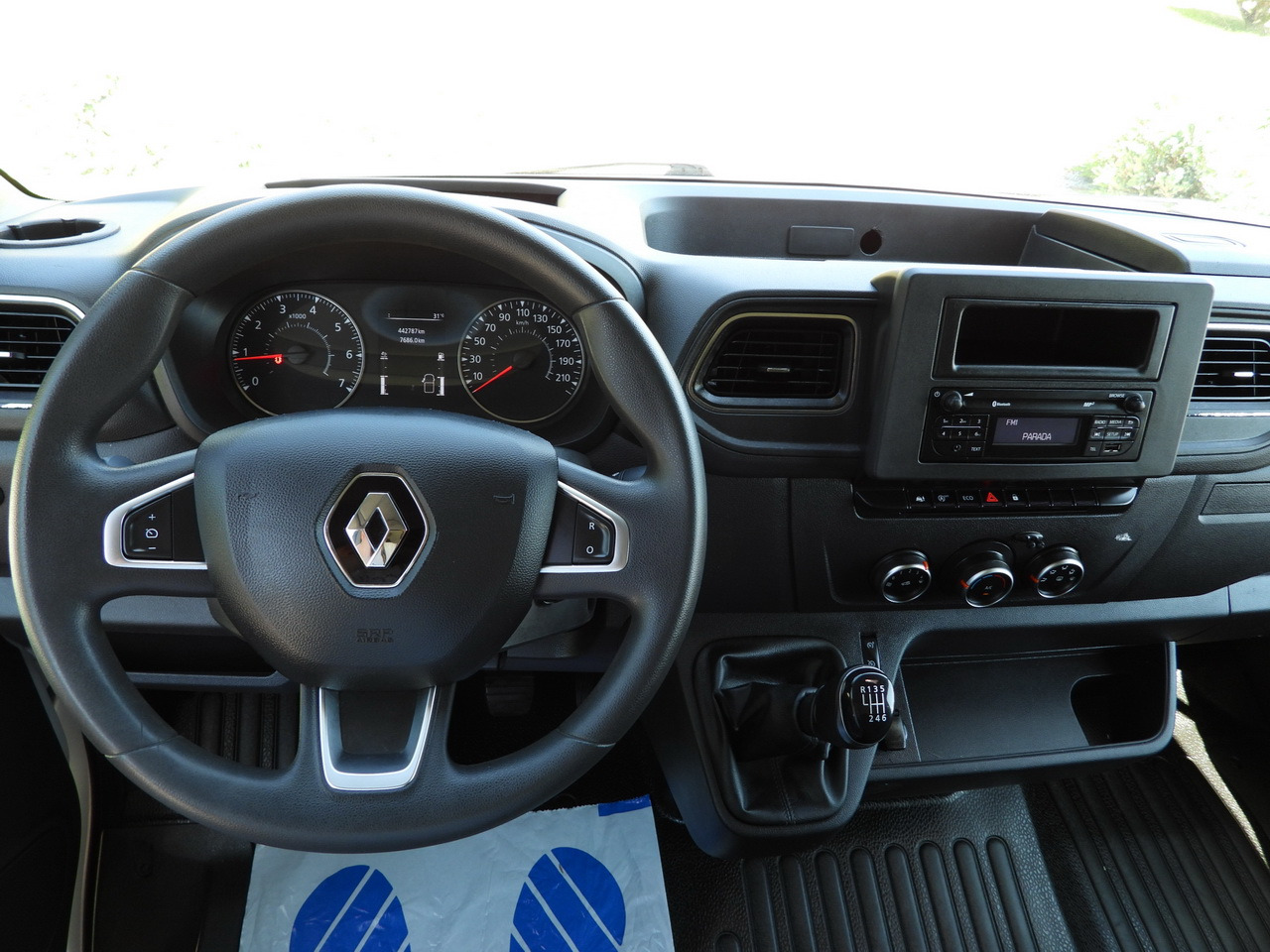 تأجير RENAULT MASTER  TARPAULIN 10 PALLETS WEBASTO CRUISE CONTROL LED LIGHTS PNEUMATICS AIR CONDITIONING  165HP RENAULT MASTER  TARPAULIN 10 PALLETS WEBASTO CRUISE CONTROL LED LIGHTS PNEUMATICS AIR CONDITIONING  165HP: صور 29