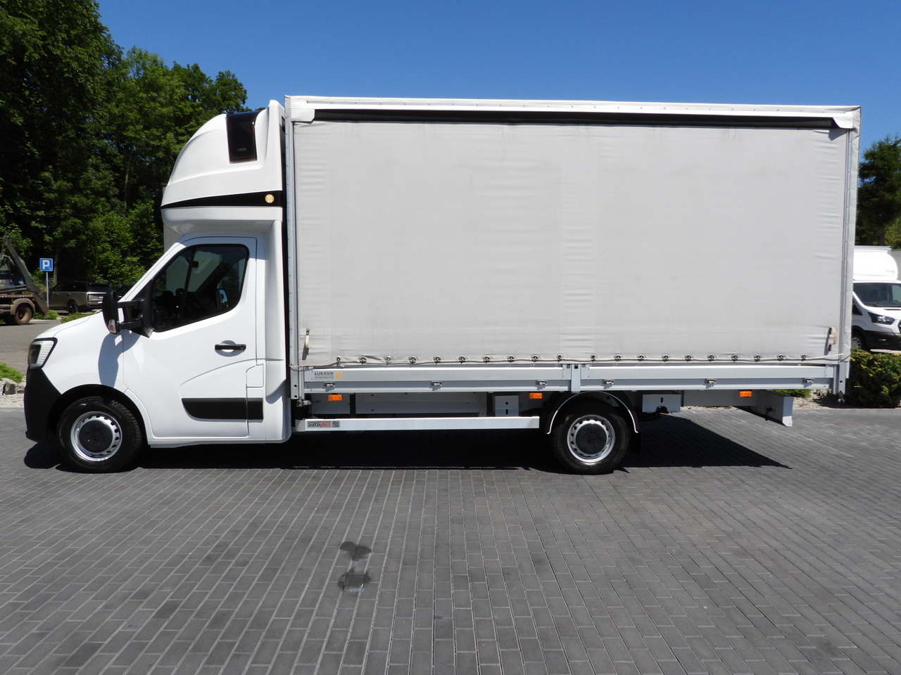 تأجير RENAULT MASTER  TARPAULIN 10 PALLETS WEBASTO CRUISE CONTROL LED LIGHTS PNEUMATICS AIR CONDITIONING  165HP RENAULT MASTER  TARPAULIN 10 PALLETS WEBASTO CRUISE CONTROL LED LIGHTS PNEUMATICS AIR CONDITIONING  165HP: صور 8