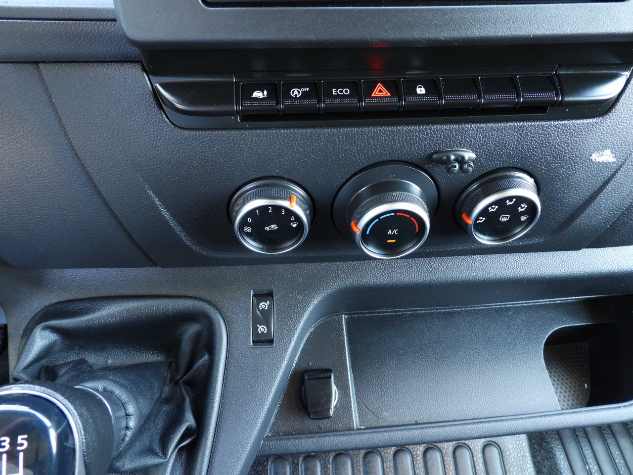 تأجير RENAULT MASTER  TARPAULIN 10 PALLETS WEBASTO CRUISE CONTROL LED LIGHTS PNEUMATICS AIR CONDITIONING  165HP RENAULT MASTER  TARPAULIN 10 PALLETS WEBASTO CRUISE CONTROL LED LIGHTS PNEUMATICS AIR CONDITIONING  165HP: صور 36