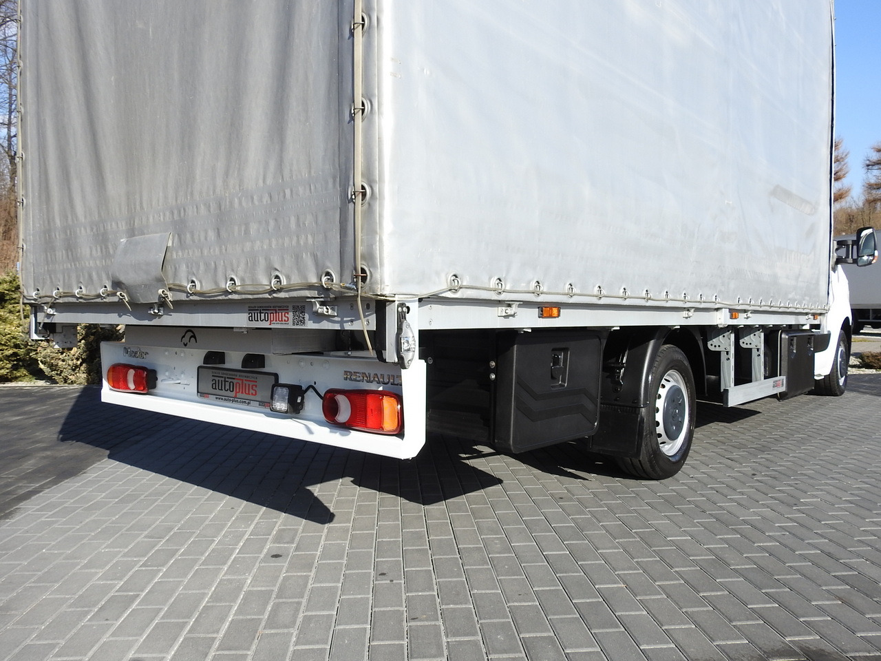 تأجير RENAULT MASTER  TARPAULIN 10 PALLETS WEBASTO CRUISE CONTROL LED LIGHTS PNEUMATICS AIR CONDITIONING  165HP RENAULT MASTER  TARPAULIN 10 PALLETS WEBASTO CRUISE CONTROL LED LIGHTS PNEUMATICS AIR CONDITIONING  165HP: صور 25