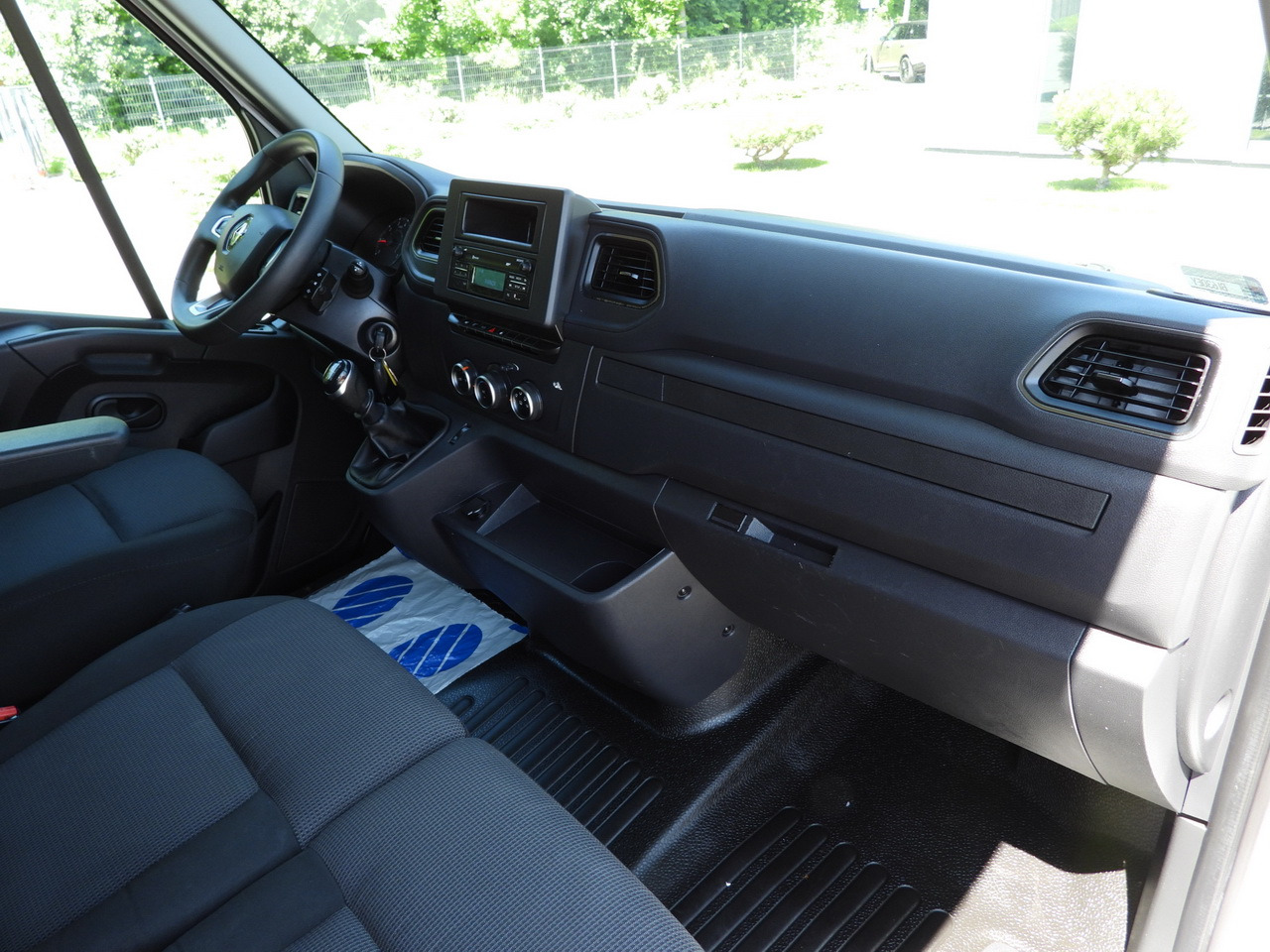 تأجير RENAULT MASTER  TARPAULIN 10 PALLETS WEBASTO CRUISE CONTROL LED LIGHTS PNEUMATICS AIR CONDITIONING  165HP RENAULT MASTER  TARPAULIN 10 PALLETS WEBASTO CRUISE CONTROL LED LIGHTS PNEUMATICS AIR CONDITIONING  165HP: صور 39