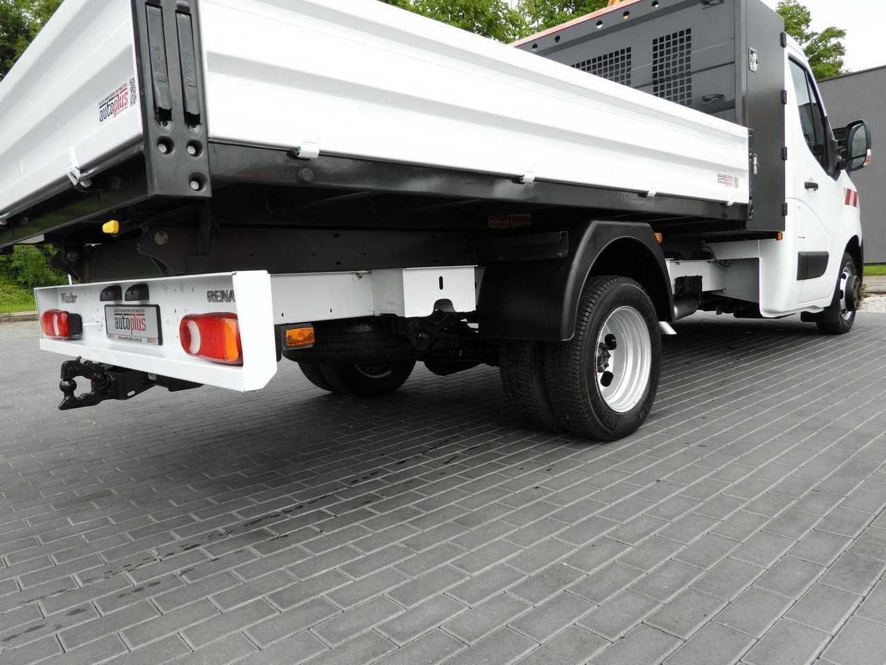قلاب صغير RENAULT MASTER TIPPER CRUISE CONTROL LED LIGHTS TWIN WHEELS AIR CONDITIONING  130HP: صور 15
