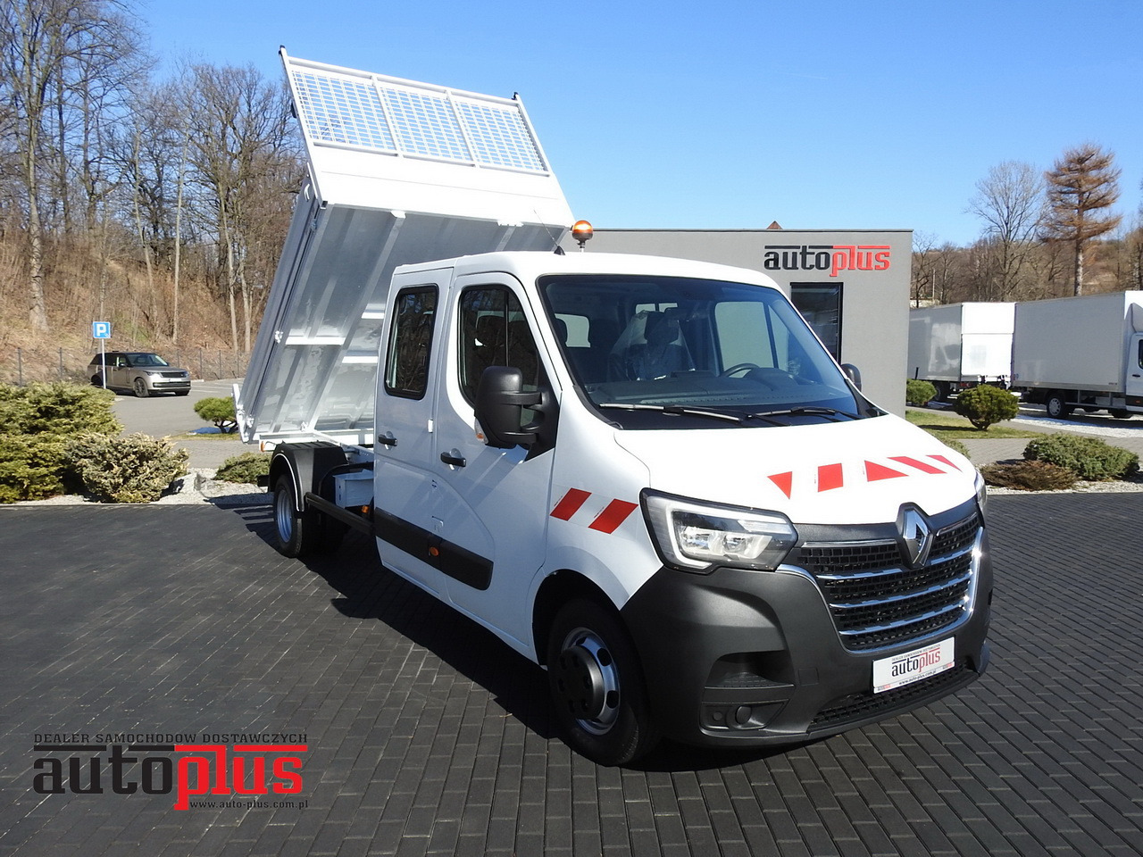 RENAULT MASTER TIPPER DOUBLE CABIN DOKA 6 SEATS CRUISE CONTROL AIR CONDITIONING LED LIGHTS TWIN WHEELS 130HP - قلاب صغير: صور 1 RENAULT MASTER TIPPER DOUBLE CABIN DOKA 6 SEATS CRUISE CONTROL AIR CONDITIONING LED LIGHTS TWIN WHEELS 130HP - قلاب صغير: صور 1