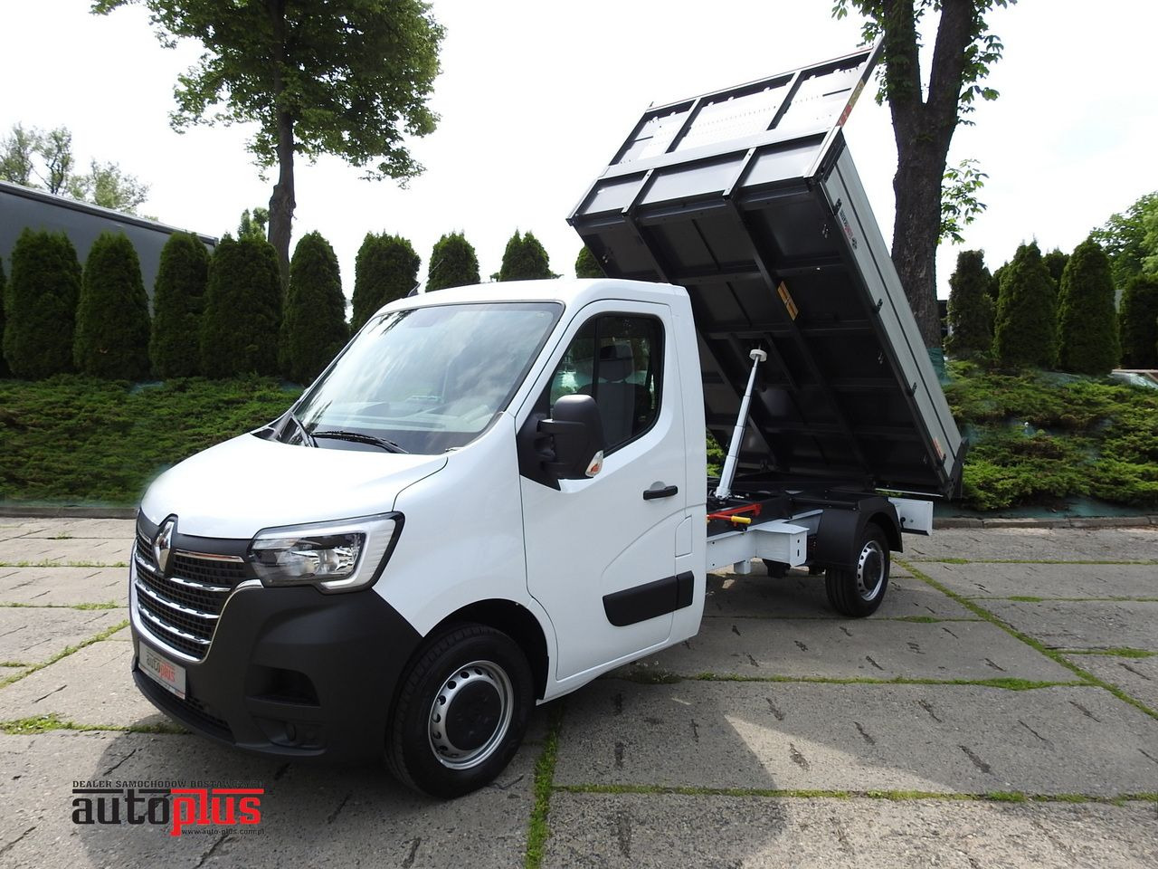RENAULT MASTER - قلاب صغير: صور 1 RENAULT MASTER - قلاب صغير: صور 1