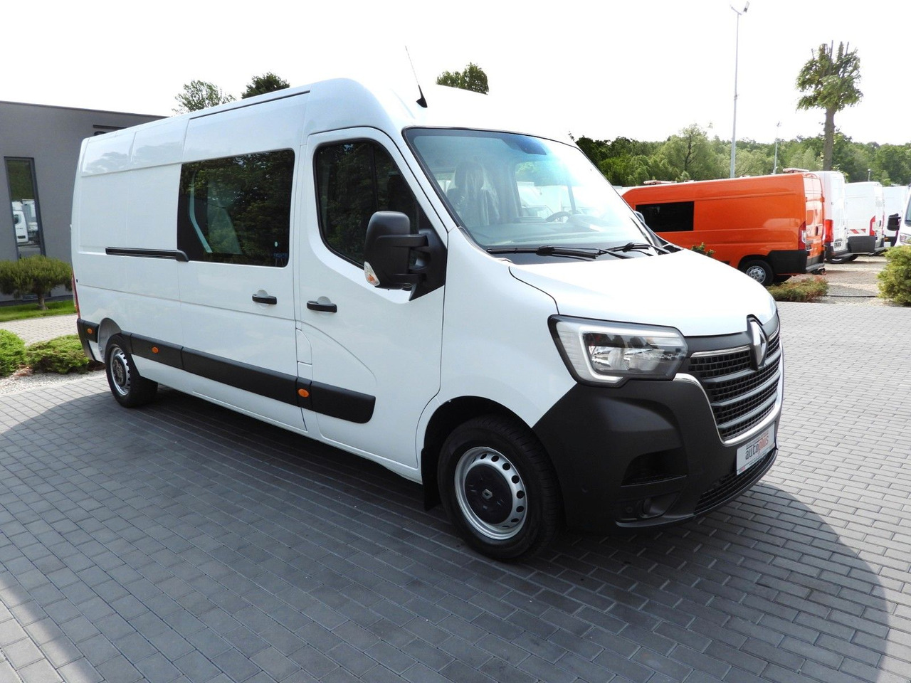 Renault MASTER KASTENWAGEN DOPPELKABINE 7 SITZE TEMPOMAT - فان, الشاحنات الصغيرة كابينة مزدوجة: صور 4 Renault MASTER KASTENWAGEN DOPPELKABINE 7 SITZE TEMPOMAT - فان, الشاحنات الصغيرة كابينة مزدوجة: صور 4