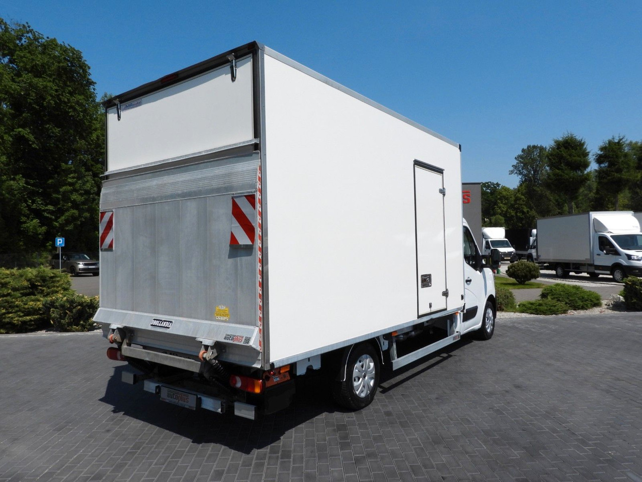 Renault MASTER KOFFER AUFZUG 8 PALETTEN TEMPOMAT LED - الشاحنات الصغيرة صندوق مغلق: صور 3 Renault MASTER KOFFER AUFZUG 8 PALETTEN TEMPOMAT LED - الشاحنات الصغيرة صندوق مغلق: صور 3