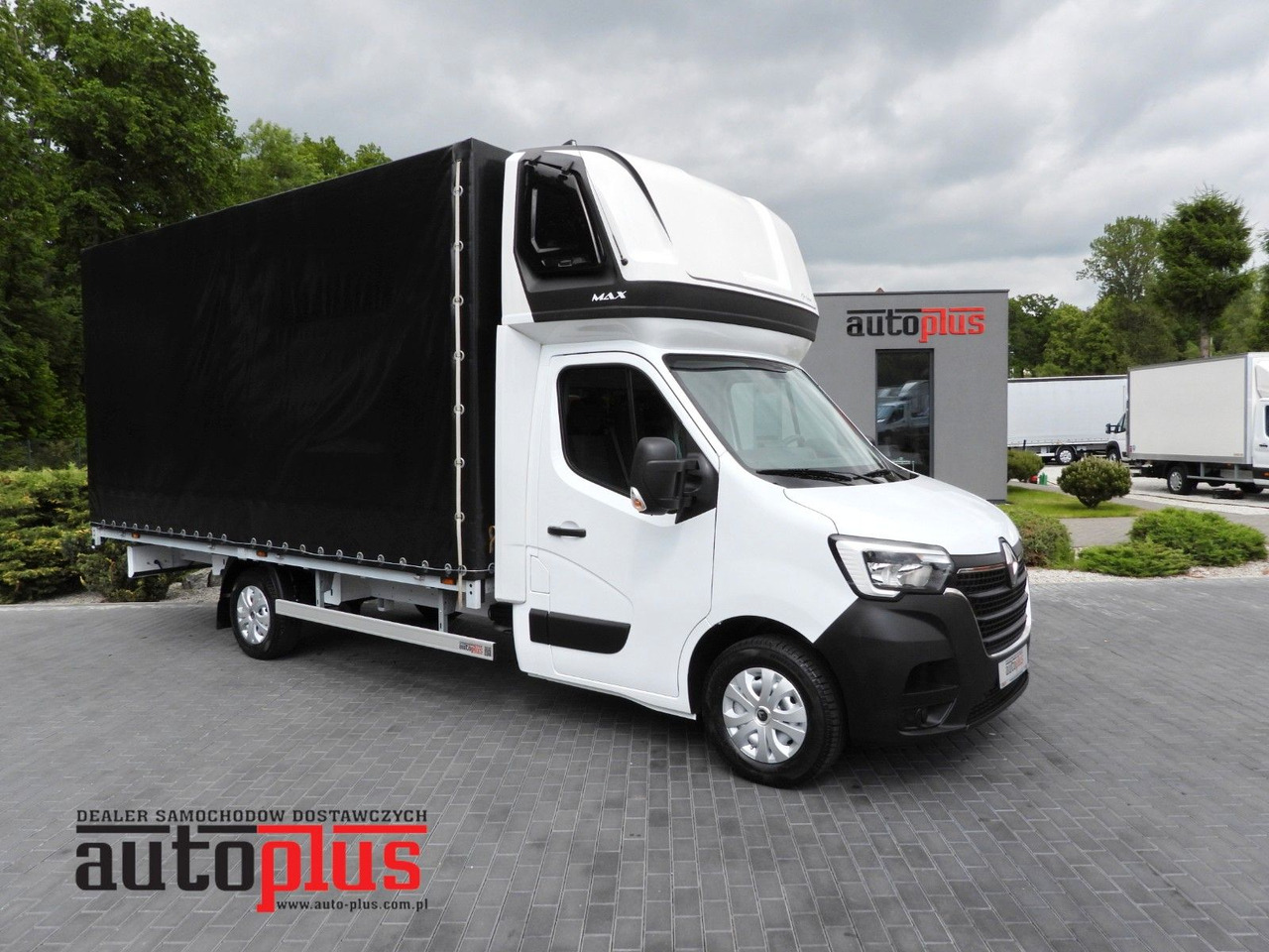 Renault MASTER PRITSCHE PLANE 10 PALETTEN TEMPOMAT - الشاحنات الصغيرة ستائر: صور 1 Renault MASTER PRITSCHE PLANE 10 PALETTEN TEMPOMAT - الشاحنات الصغيرة ستائر: صور 1
