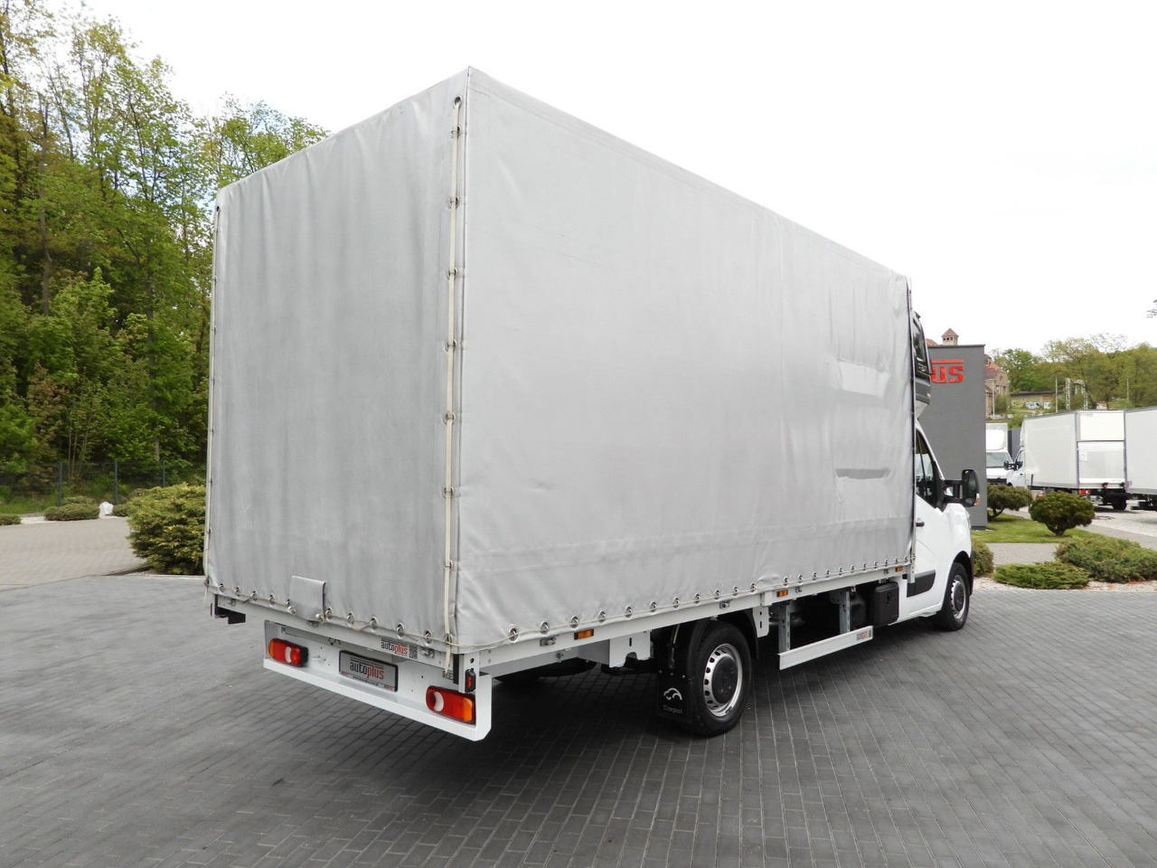 Renault MASTER PRITSCHE PLANE 10 PALETTEN WEBASTO A/C - الشاحنات الصغيرة ستائر: صور 3 Renault MASTER PRITSCHE PLANE 10 PALETTEN WEBASTO A/C - الشاحنات الصغيرة ستائر: صور 3