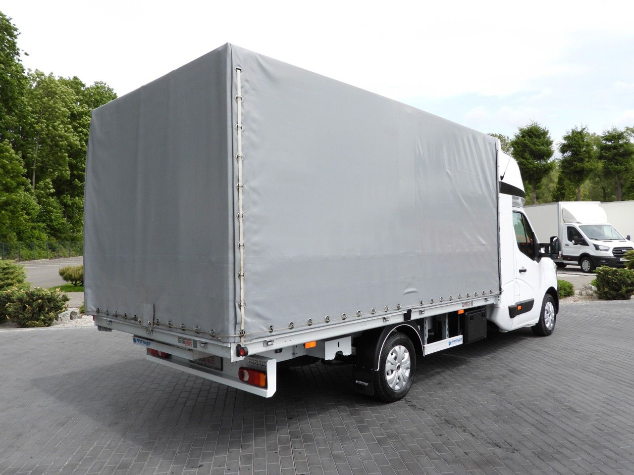 Renault MASTER PRITSCHE PLANE 8 PALETTEN WEBASTO A/C - الشاحنات الصغيرة ستائر, الشاحنات الصغيرة كابينة مزدوجة: صور 3 Renault MASTER PRITSCHE PLANE 8 PALETTEN WEBASTO A/C - الشاحنات الصغيرة ستائر, الشاحنات الصغيرة كابينة مزدوجة: صور 3