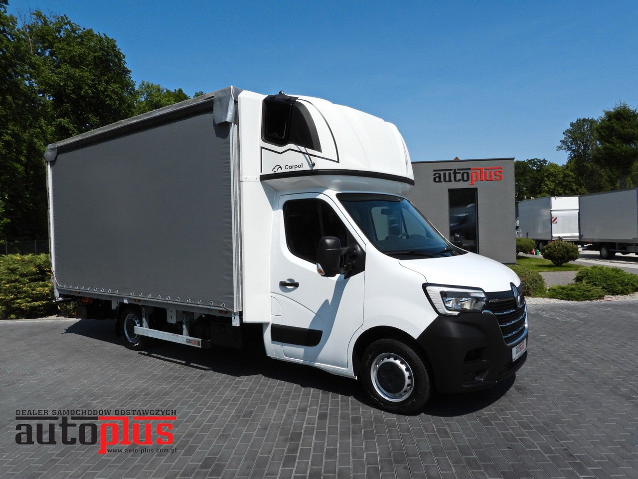 Renault MASTER PRITSCHE PLANE AUFZUG 10 PALETTEN WEBAST - الشاحنات الصغيرة ستائر: صور 1 Renault MASTER PRITSCHE PLANE AUFZUG 10 PALETTEN WEBAST - الشاحنات الصغيرة ستائر: صور 1