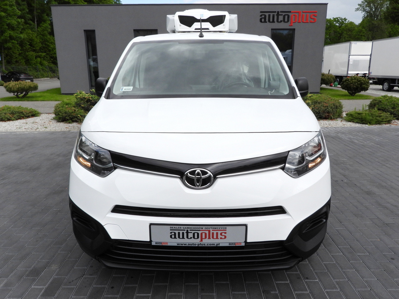 TOYOTA PROACE CITY REFRIGERATOR VAN -15*C POWER SUPPLY 230V CRUISE CONTROL AIR CONDITIONING 100HP - الشاحنات الصغيرة المبردة: صور 5 TOYOTA PROACE CITY REFRIGERATOR VAN -15*C POWER SUPPLY 230V CRUISE CONTROL AIR CONDITIONING 100HP - الشاحنات الصغيرة المبردة: صور 5