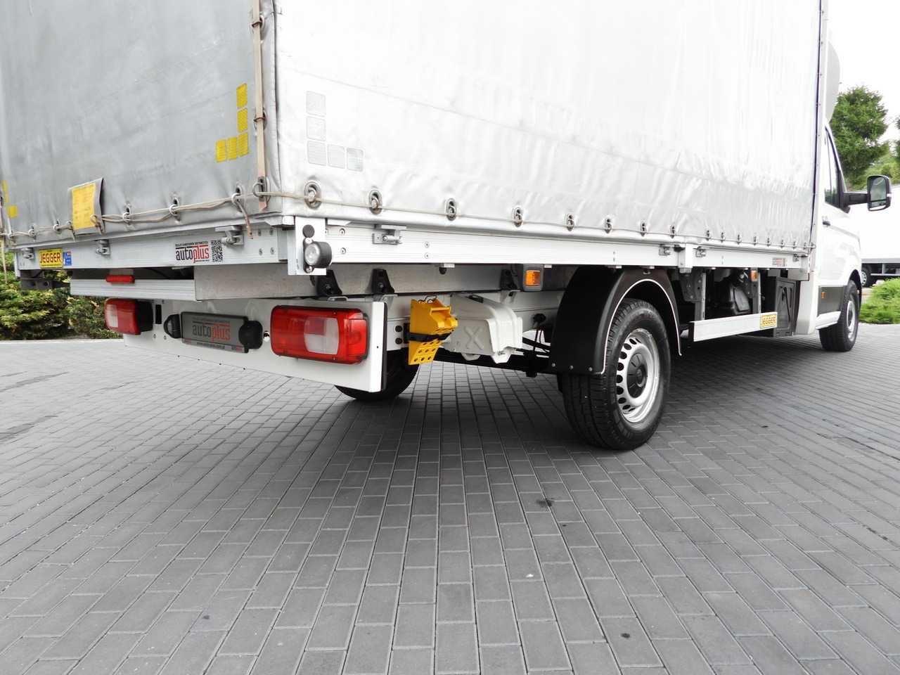 الشاحنات الصغيرة ستائر VOLKSWAGEN CRAFTER  TARPAULIN 8 PALLETS WEBASTO CRUISE CONTROL LED LIGHTS AIR CONDITIONING  180HP: صور 26