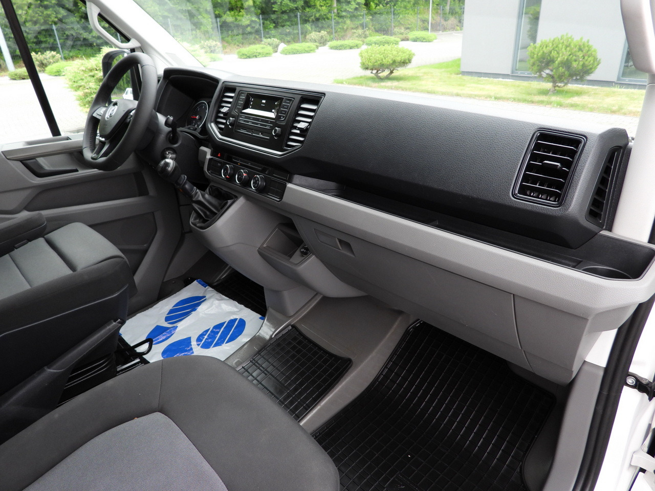 الشاحنات الصغيرة ستائر VOLKSWAGEN CRAFTER  TARPAULIN 8 PALLETS WEBASTO CRUISE CONTROL LED LIGHTS AIR CONDITIONING  180HP: صور 42