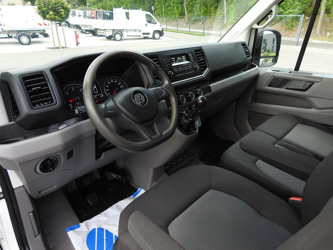 VOLKSWAGEN CRAFTER TIPPER CRUISE CONTROL 100HP - قلاب صغير: صور 2 VOLKSWAGEN CRAFTER TIPPER CRUISE CONTROL 100HP - قلاب صغير: صور 2