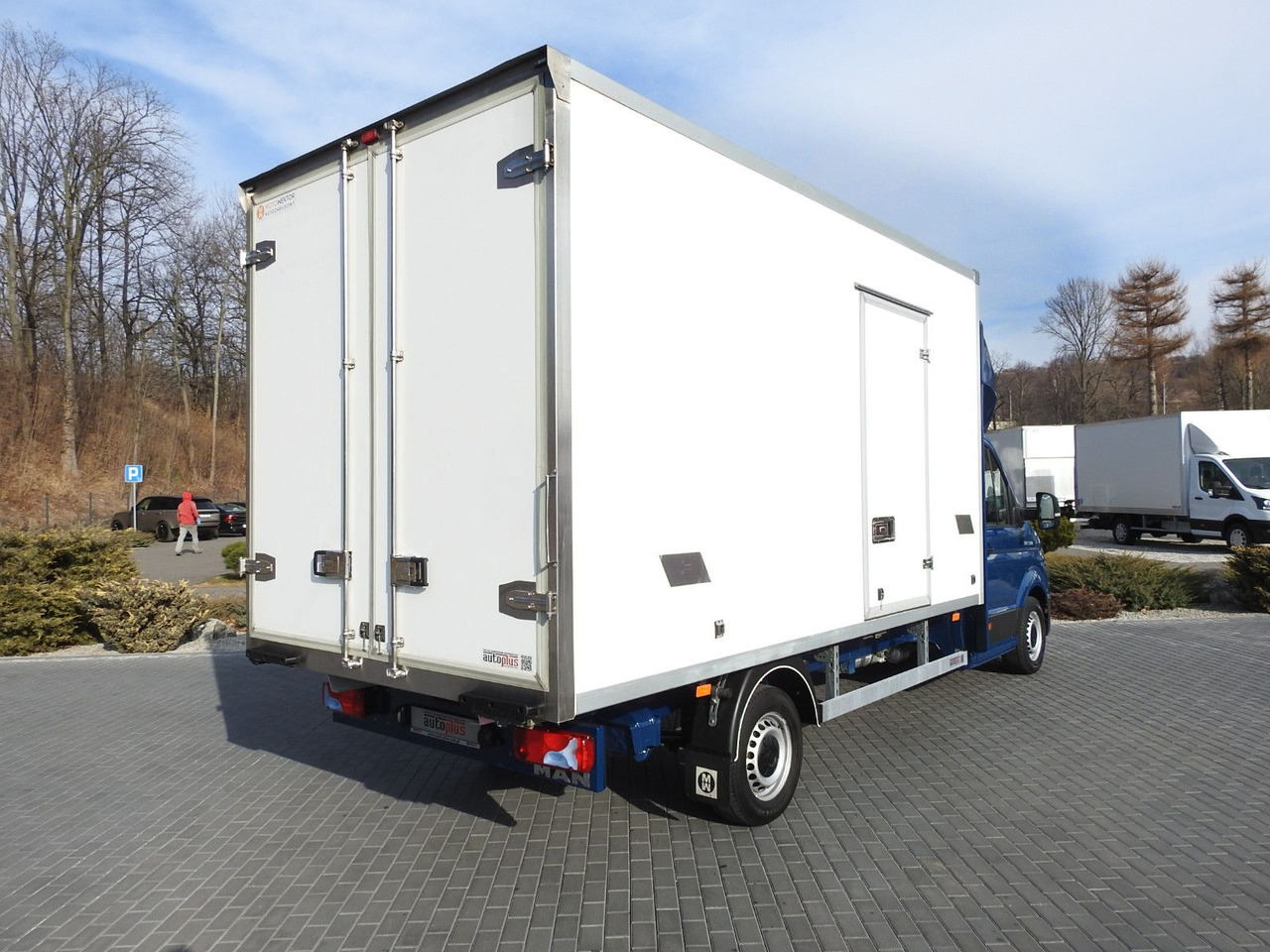 Volkswagen CRAFTER KÜHLKOFFER -5*C 8 PALETTEN HEIZFUNKTION - الشاحنات الصغيرة المبردة: صور 3 Volkswagen CRAFTER KÜHLKOFFER -5*C 8 PALETTEN HEIZFUNKTION - الشاحنات الصغيرة المبردة: صور 3