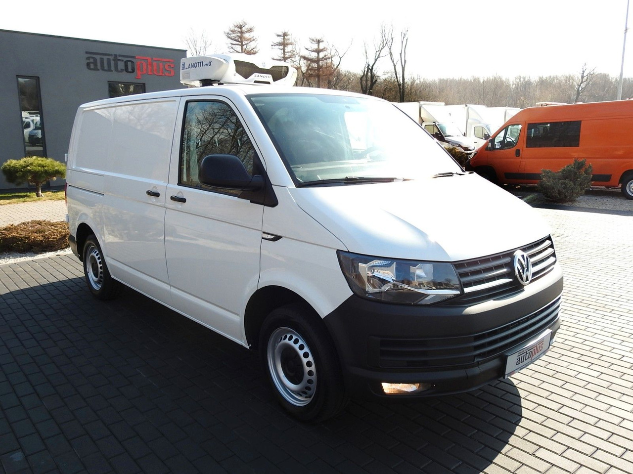 Volkswagen TRANSPORTER T6 KÜHLKASTENWAGEN 0*C TEMPOMAT - الشاحنات الصغيرة المبردة: صور 4 Volkswagen TRANSPORTER T6 KÜHLKASTENWAGEN 0*C TEMPOMAT - الشاحنات الصغيرة المبردة: صور 4