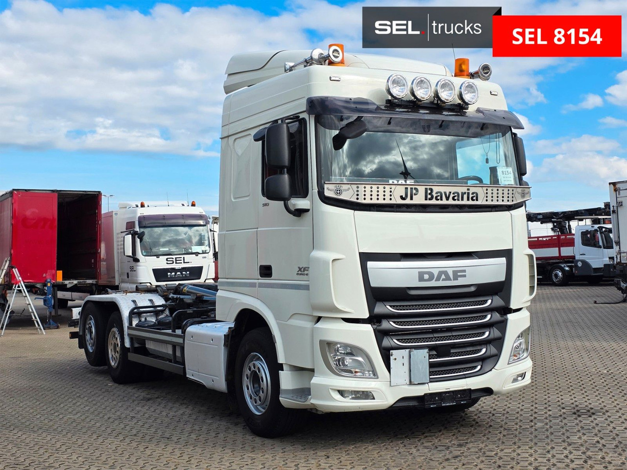 DAF XF 510 FAN / ZF Intarder / Lenk-Liftachse - شاحنة ذات الخطاف: صور 3 DAF XF 510 FAN / ZF Intarder / Lenk-Liftachse - شاحنة ذات الخطاف: صور 3