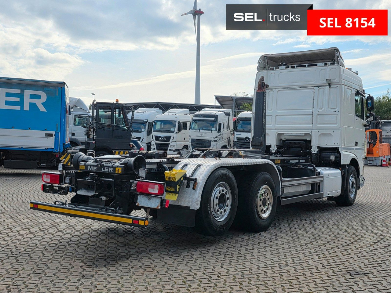 DAF XF 510 FAN / ZF Intarder / Lenk-Liftachse - شاحنة ذات الخطاف: صور 5 DAF XF 510 FAN / ZF Intarder / Lenk-Liftachse - شاحنة ذات الخطاف: صور 5