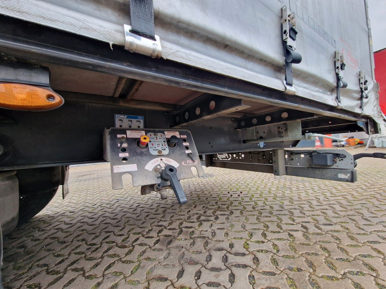 الخيمة نصف مقطورة Fliegl SZS320 / Hubdach / EDSCHA / Mega: صور 31