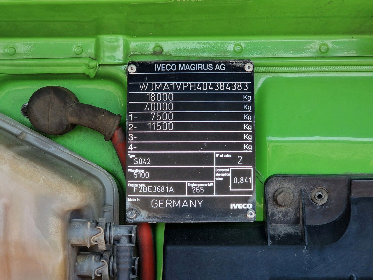 بصندوق مغلق شاحنة Iveco Stralis 360 / Ladebordwand: صور 15