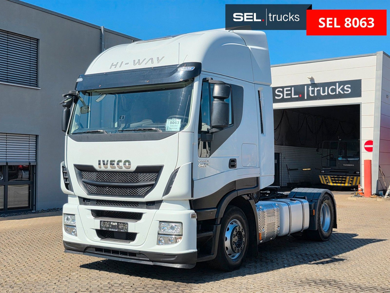 Iveco Stralis 420 / ZF Intarder - شاحنة جرار: صور 1 Iveco Stralis 420 / ZF Intarder - شاحنة جرار: صور 1