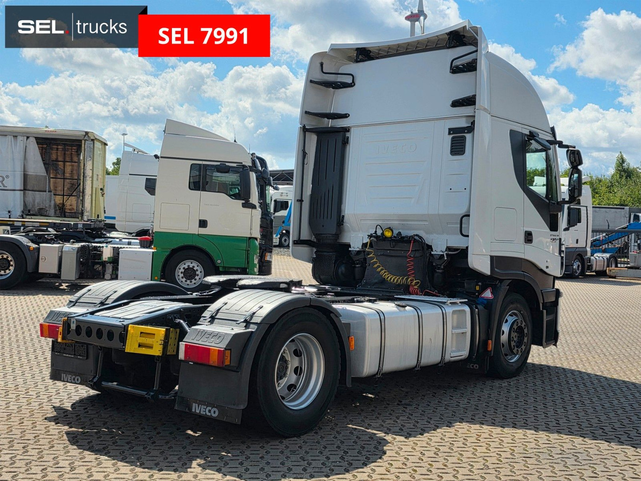 Iveco Stralis 420 / ZF Intarder - شاحنة جرار: صور 5 Iveco Stralis 420 / ZF Intarder - شاحنة جرار: صور 5