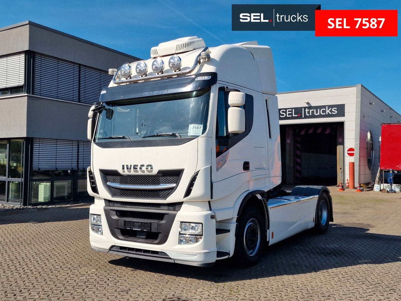 Iveco Stralis 480 / ZF Intarder / Standklima - شاحنة جرار: صور 1 Iveco Stralis 480 / ZF Intarder / Standklima - شاحنة جرار: صور 1