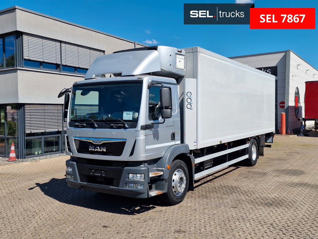 MAN TGM 18.290 4X2 LL / Ldbw / Carrier Supra 1250Mt - مبردة شاحنة: صور 1 MAN TGM 18.290 4X2 LL / Ldbw / Carrier Supra 1250Mt - مبردة شاحنة: صور 1