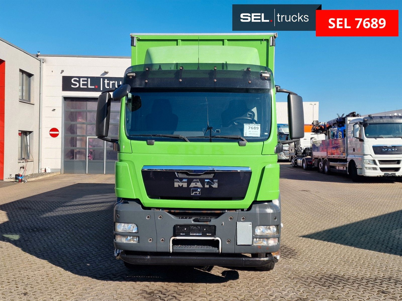 MAN TGS 26.360 6X2-2 BL / Ladebordwand / Aluklappen - شاحنة ستارة: صور 2 MAN TGS 26.360 6X2-2 BL / Ladebordwand / Aluklappen - شاحنة ستارة: صور 2