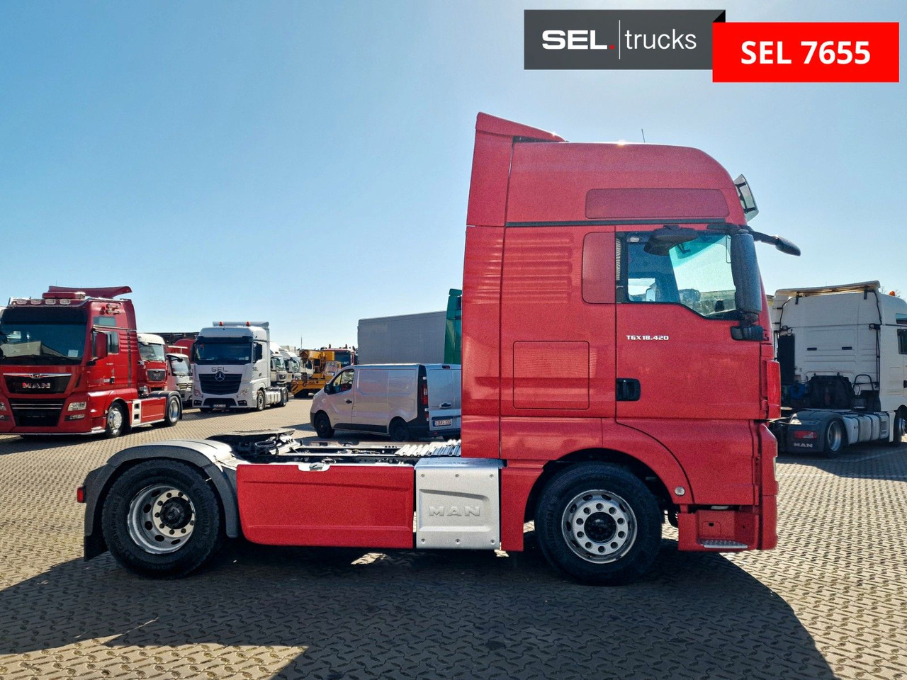 MAN TGX 18.420 4X2 BLS / Retarder /Xenon /Standklima - شاحنة جرار: صور 4 MAN TGX 18.420 4X2 BLS / Retarder /Xenon /Standklima - شاحنة جرار: صور 4